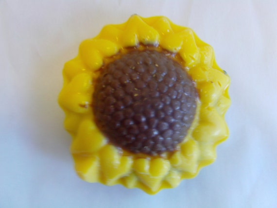 Sunflower Candy Covered Cookies(12)Great for Frozen Fever Theme Parties, Weddings, Baby Showers, Fall Events/Rustic Chic/Shabby Chic Il_570xn