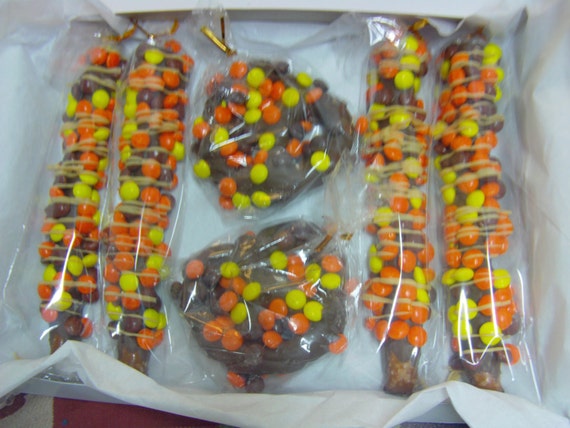 Chocolate & Peanut Butter Lovers Dream Gift Box! Delicious Group of Candy Covered Pretzels Perfect for Christmas or Year Round Gift Giving Il_570xn