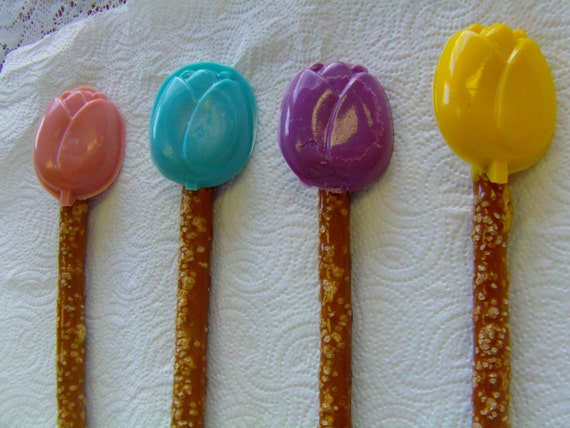 Tulip Pretzel Pops Set of 12 Perfect for Weddings, Birthday Parties, Edible Table Decorations! Il_570xn