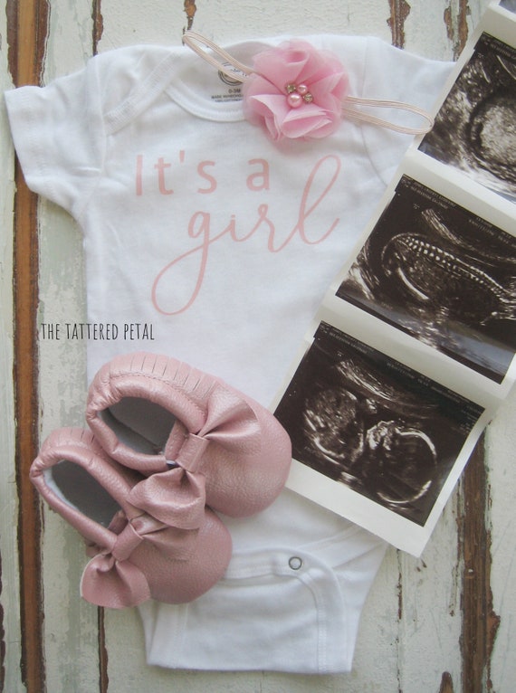it's a girl onesie