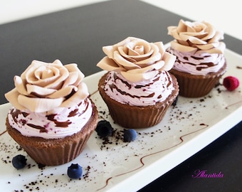 Realistic Cupcake,Fake Cupcake,Faux Cupcake for Kitchen Decor,Shower Favour,Display Dessert