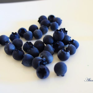 Faux Blueberry Fruit,Fake food Dessert,Fake Blueberry,Kitchen Decor,Blueberry 30 pc