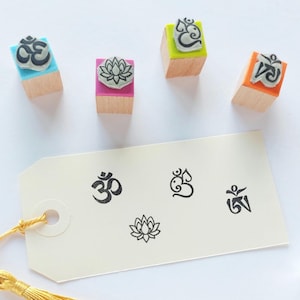 Set di timbri in gomma Om, piccolo timbro a forma di fiore di loto, mini timbro Om di Ganesha, piccolo timbro Om tibetano, timbro con mantra, regalo per diario con simbolo sacro