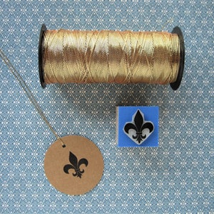 Carimbo de borracha com flor de lis, carimbo com flor de lis, carimbo francês com lírio, carimbo com flor de lis, papelaria francesa, mini carimbo com flor de lírio, bandeira de Quebec