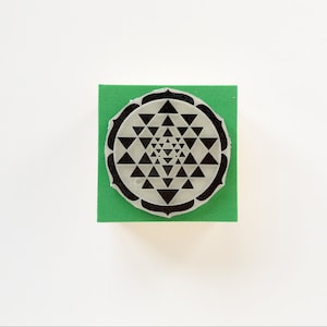 SRI YANTRA-stempel (versie 3), yogastempel voor planner, meditatiedagboek, heilige geometrie, cadeau voor yogaleraar, Sri Chakra-stempel