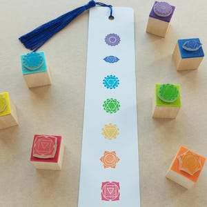 Zestaw pieczątek gumowych SEVEN CHAKRAS (wersja 5), dziennik ucznia Yogi, prezent dla miłośnika Qi Gong, dziennik terapeuty, mały symbol czakry do prowadzenia dziennika