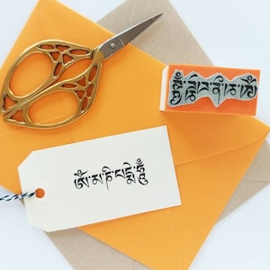 OM MANI PADME Hum Stempel, tibetanischer Stempel, Buddhistischer Liebhaber Planer, Meditation Journaling, Geschenk für Yoga Lehrerin, Yogi Briefpapier, Mantra