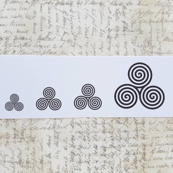 TRIPLE SPIRAL Stamp (Version 2), Triskele Rubber Stamp, Triskelion Stamp, Celtic rubber stamp, Druid Jewelry, Celtic gift, Celtic Symbol