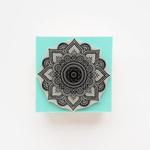Tampon en caoutchouc MANDALA, journal fleur de lotus, journal yoga, agenda de style henné, cadeau pour professeur de yoga, conception de tatouage, méditation art yogi