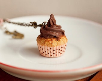 Pink Polka Dot Cupcake with Chocolate Praline / polymer clay / miniature food / food jewelry / fake food / kawaii / cupcake necklace