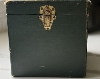 Unique Dark Green Wood 7” Vinyl Record Box!