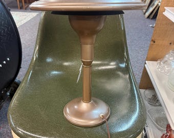 Vintage Art Deco Eagle  Desk Lamp Cast Steel Base 1940s