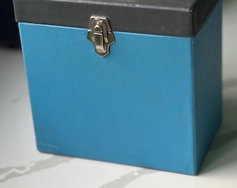 Super Clean Black & Blue 7” Record Box