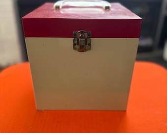 Super Clean Wide Red & White Metal 7” Vinyl Record Box!