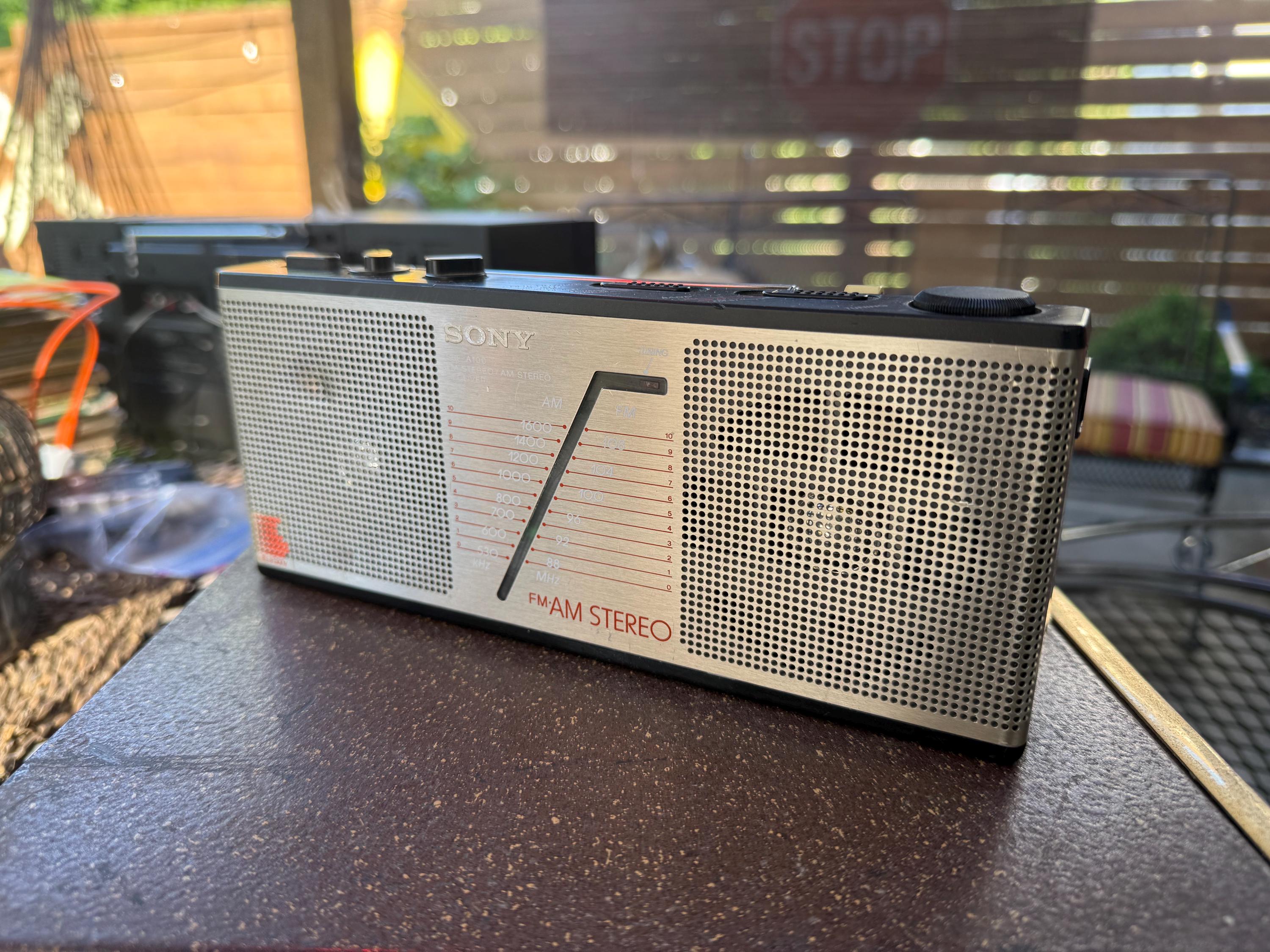 Vintage Sony Transistor Radio - Etsy
