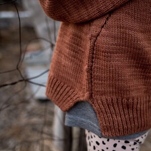 VEM Baby Toddler Child Knit Sweater Bobble Jumper Pattern PDF image 4