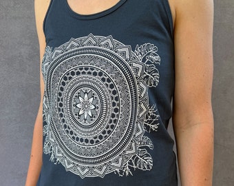 Cassady Bell Remix Mandala Tank Top / Haut de yoga dos nageur pour femme / Vêtements de festival de géométrie sacrée