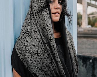 Prism Space Infinity Scarf / Sacred Geometry Festival Shawl / Iridescent Bamboo + Organic Cotton Rave Hood