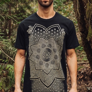 Superbloom Shirt (Gold) / Unisex Festival + Streetwear / Heilige Geometrie Kleidung