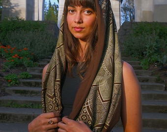 Superbloom Infinity Scarf / Sacred Geometry Festival Clothing / Lightweight Hood