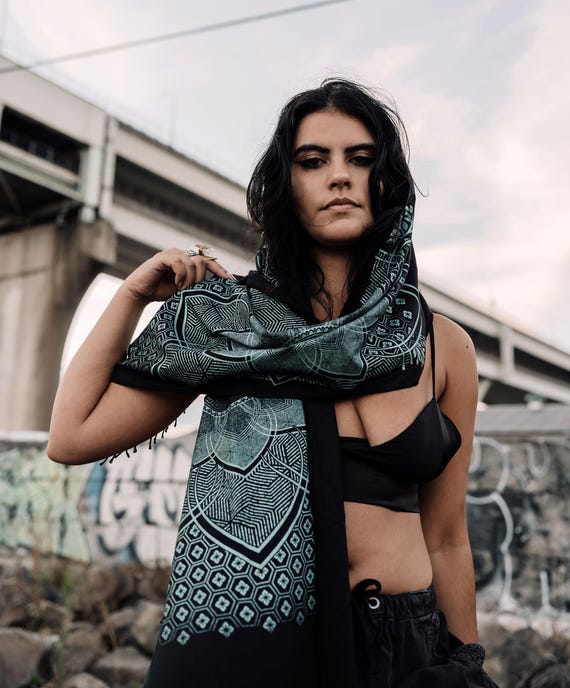 Superbloom Pashmina Scarf / Turkish Cotton Shawl / Sacred Geometry