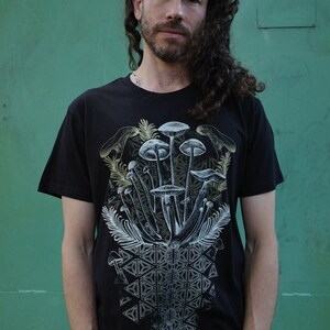 Mycelial Bloom Shirt / Sacred Geometry Mushroom T-shirt / Yoga Festival Clothing zdjęcie 5