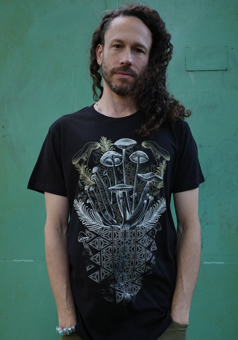 Mycelial Bloom Shirt / Sacred Geometry Mushroom T-shirt / Yoga Festival Clothing zdjęcie 5