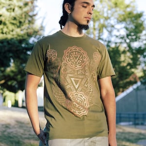 Aszendent Chakra Shirt / Unisex Heilige Geometrie Kleidung / Festival + Streetwear