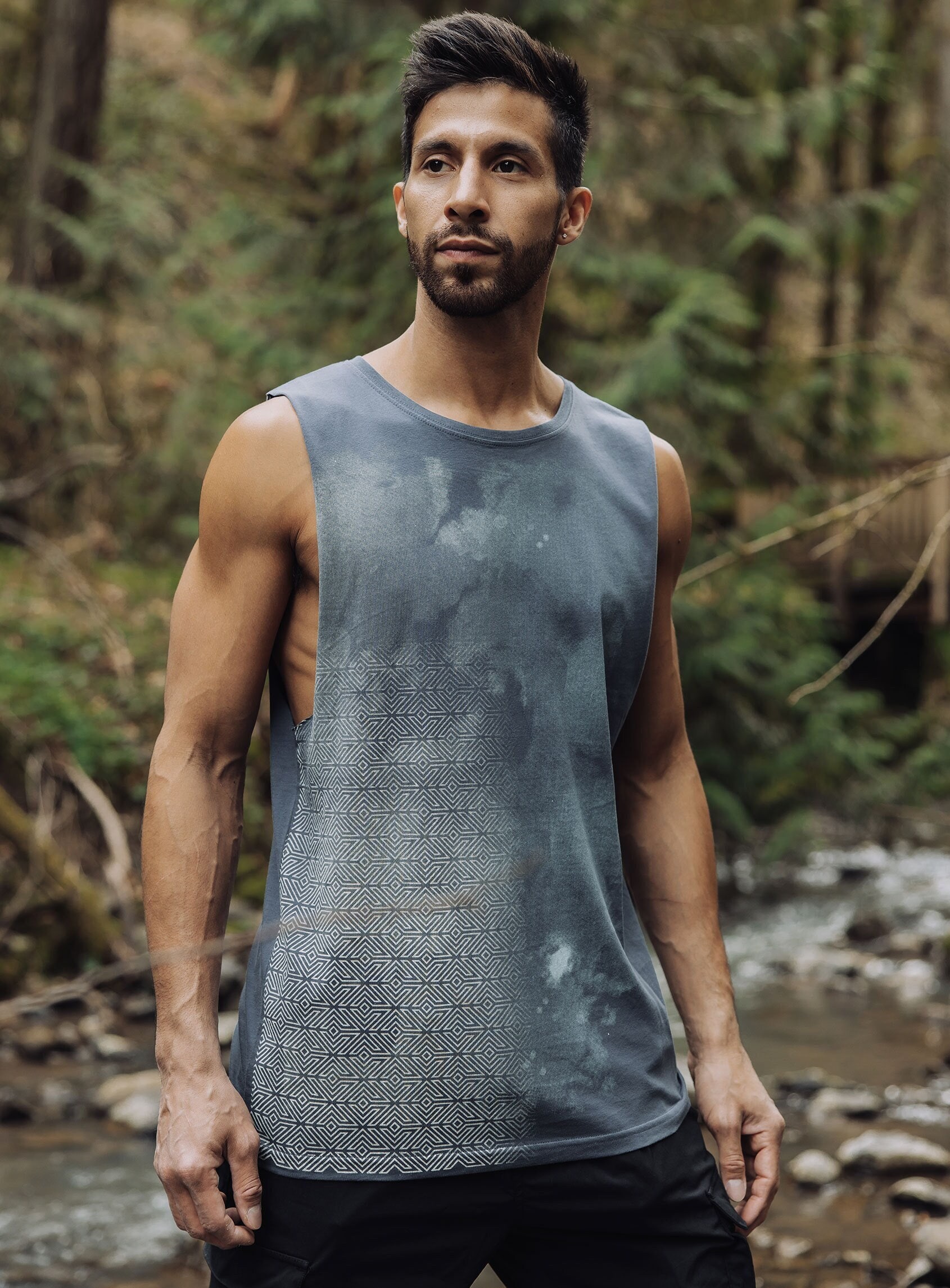 Geometric Color Wash Men's Sleeveless Shirt / Sacred Geometry