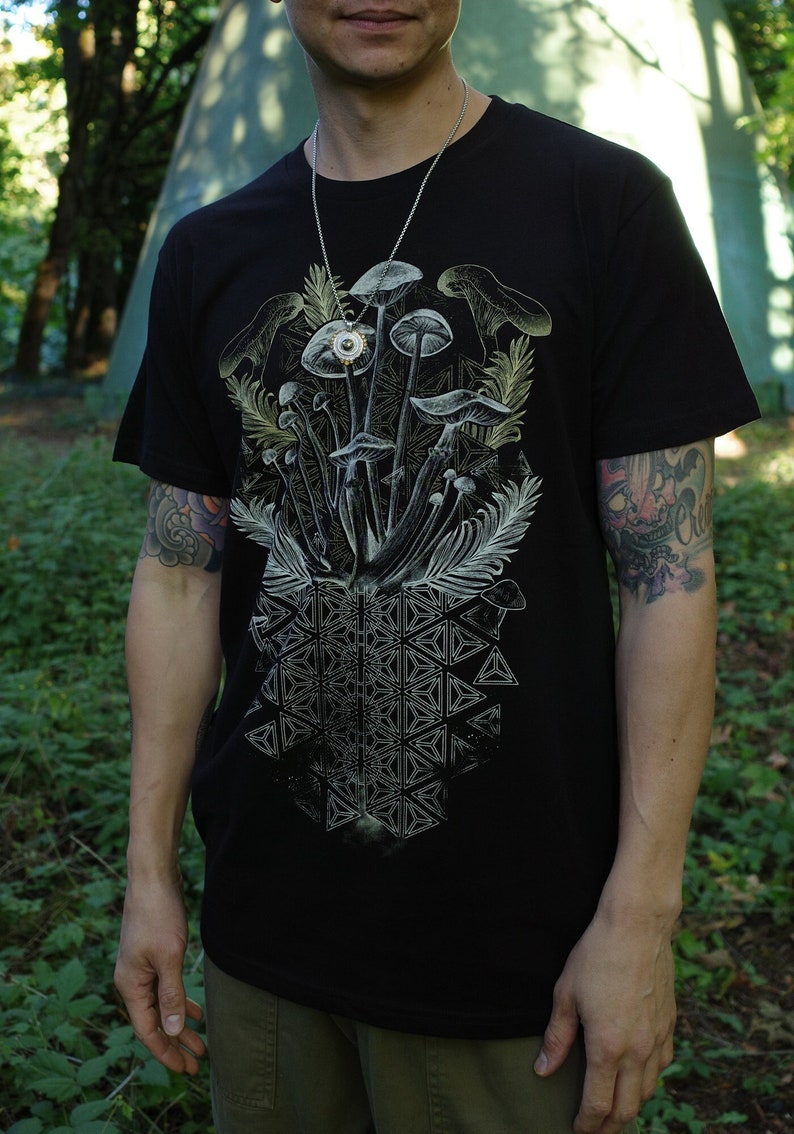 Mycelial Bloom Shirt / Sacred Geometry Mushroom T-shirt / Yoga Festival Clothing zdjęcie 1