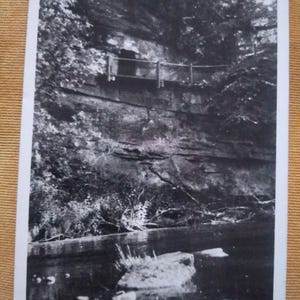 Carte postale avec photographie réelle de la grotte de Bruce, du roi Robert