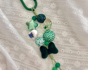 Chéri Charms - Green Velvet Bow Bag Charm