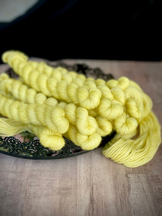 Piña Colada Gumball Mini Skein for Haunted House MKAL