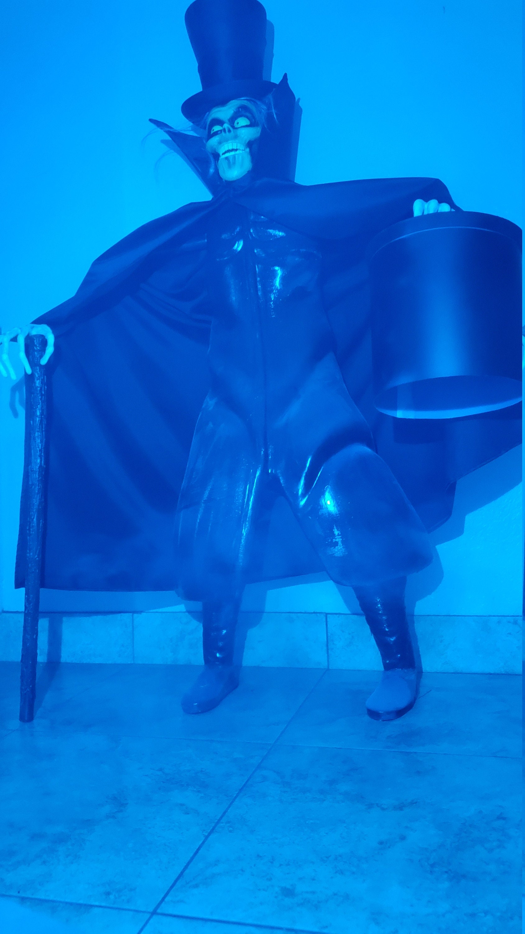 FULL SIZE Hatbox Ghost Replica Prop Etsy