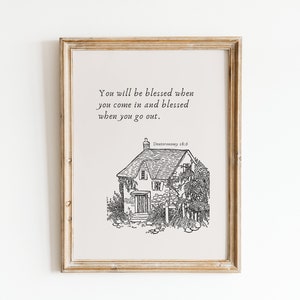 Può includere: Un'illustrazione in bianco e nero di una piccola casa con una citazione da Deuteronomio 18:5: "Sarai benedetto quando entri e benedetto quando esci."