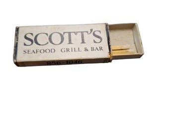 Vintage Matchbox Scott's Seafood Grill & Bar Palo Alto California Matchbook Scott