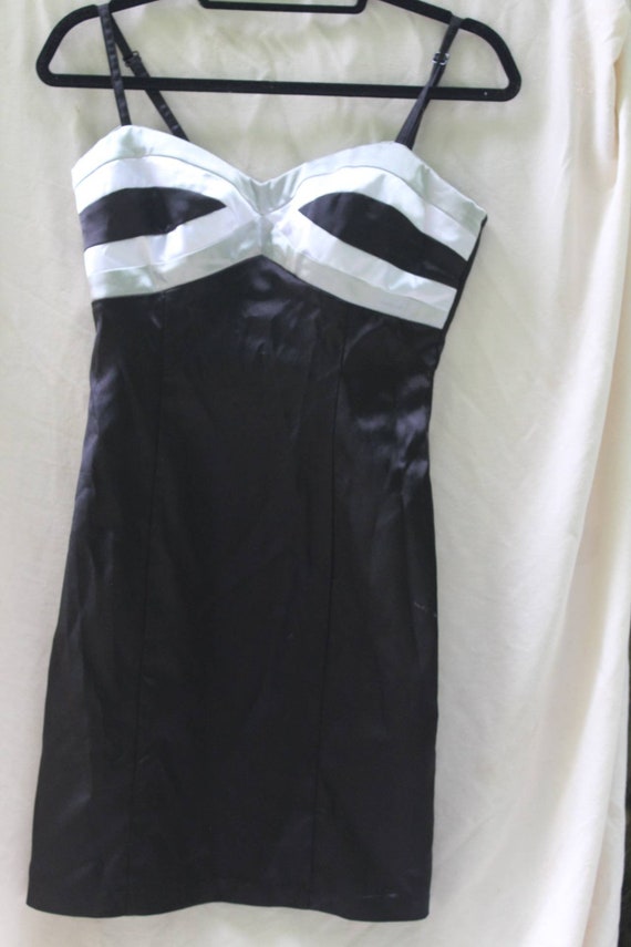 Vintage Womens La Belle Satin Black Dress Size 9 … - image 2