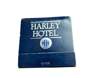 Matchbook  Harley Hotel of Atlanta Georgia Helmsley -30 Strike Unstruck A1