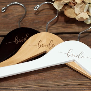 Perchas de fiesta nupcial, perchas de boda grabadas, perchas de vestido de novia, perchas personalizadas, perchas de madera
