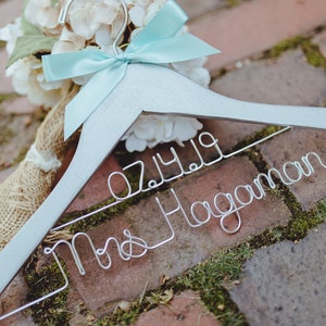 Wedding Hanger, Bride Hanger, Glitter Gold Bridal Hanger, Custom Wire Hanger, Mrs Hanger, Bridesmaid Gift