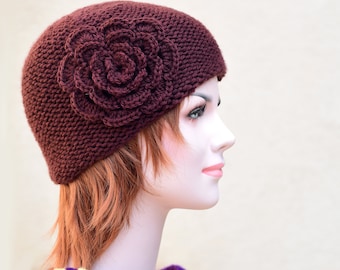 Knit Flower Hat Pattern: Quick DIY Christmas Gift for Women