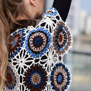 OOAK crochet poncho pattern, crochet kimono blouse, crocheted cape, flower lace top, boho chic festival bohemian top crochet wrap pattern image 5