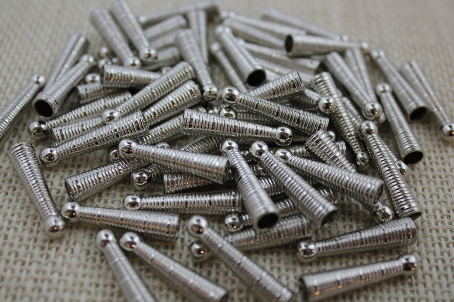 Vintage Heavy Weight Ribbed Silver Bolo Tips (10 Pieces)