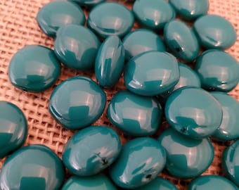 Vintage Acrylic Emerald 16mm Chicklets Beads (15 Pieces)