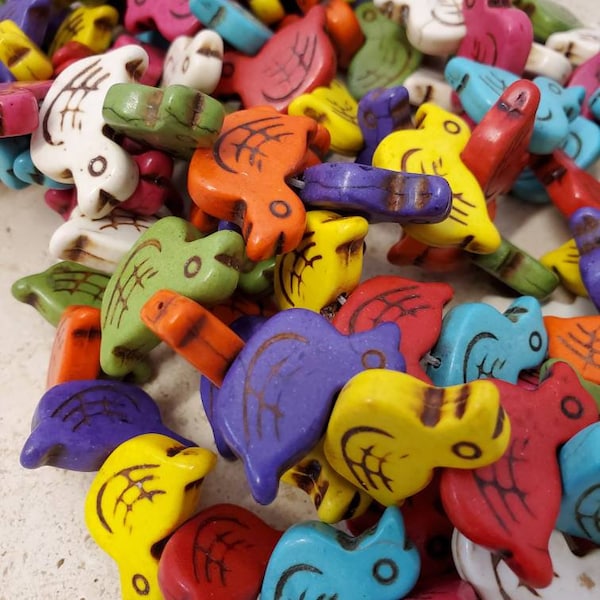 Multi Color Howlite Carved Bird Beads (18 Pieces)