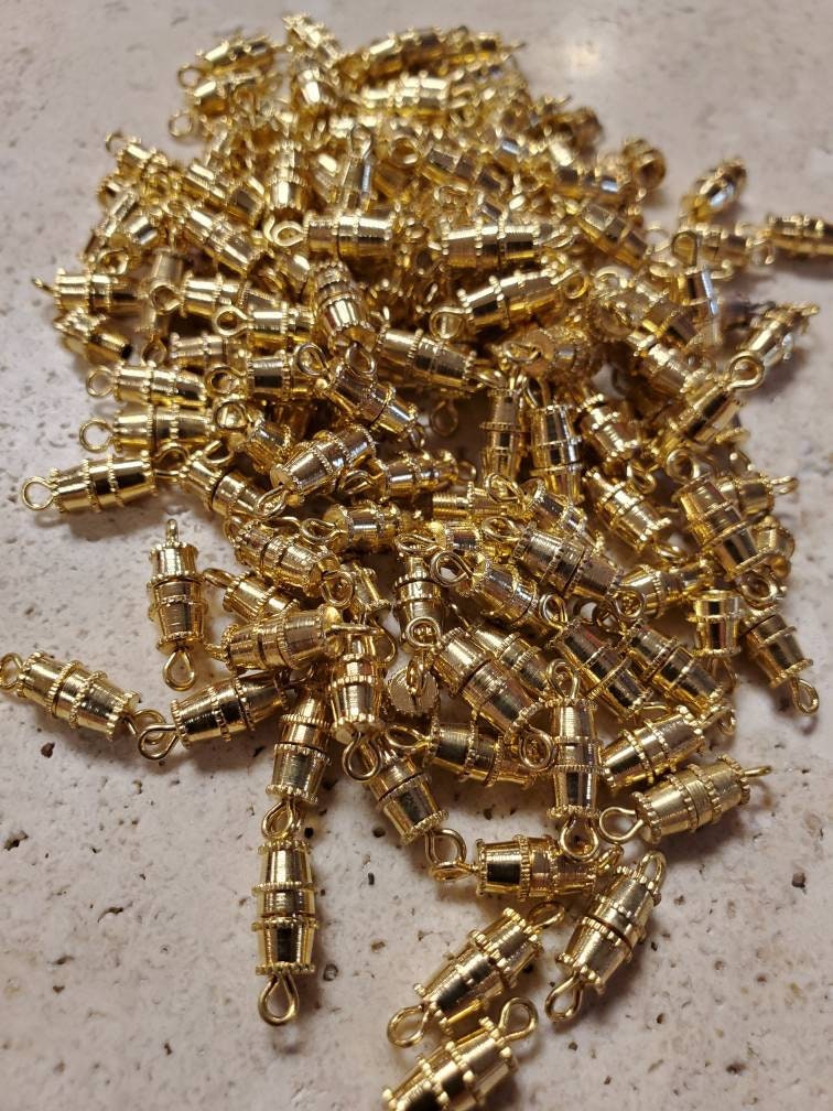 Lot of 6 Vintage Gold Tone Metal Screw Barrel Necklace Clasps 16x3