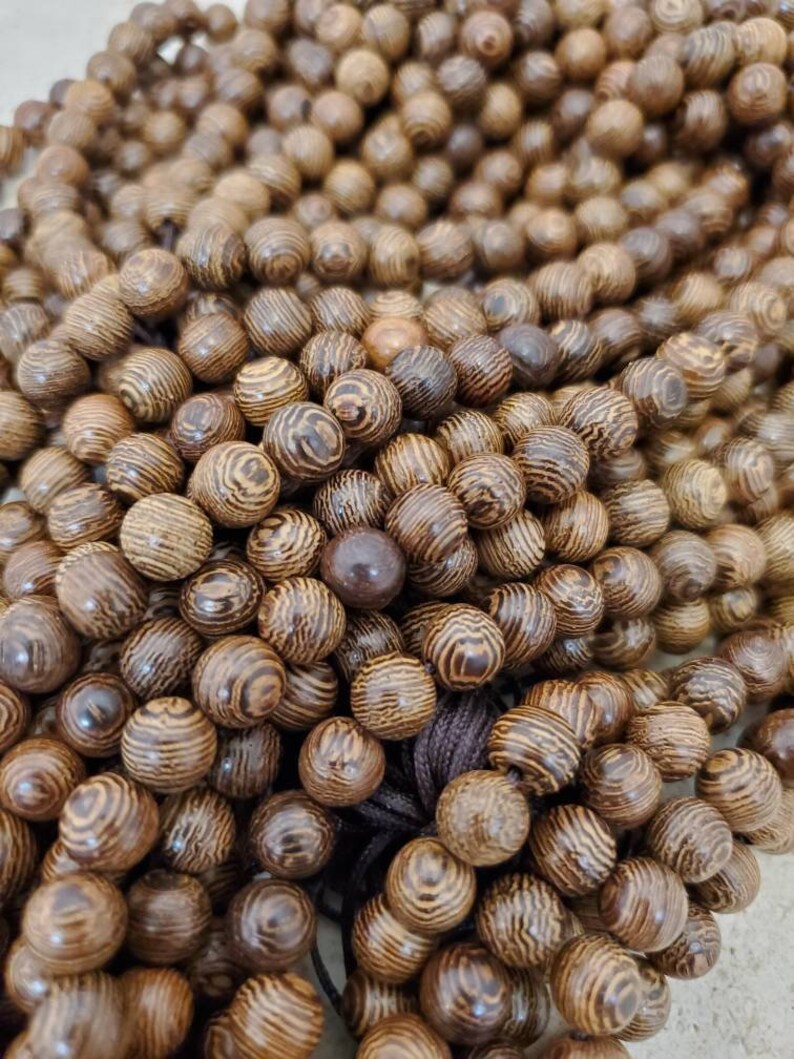 8mm Brown Wood Beads with Veins 50 pieces image 3