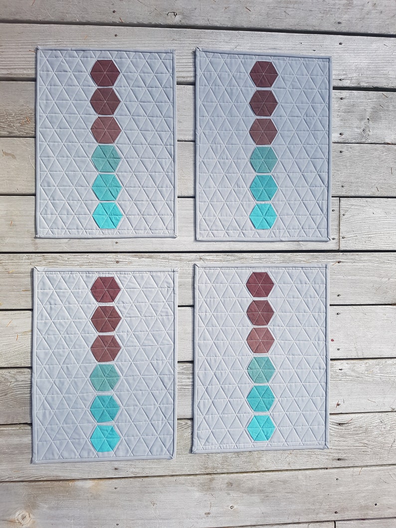 Quilted Placemats Modern Placemats Table Decor Modern Quilts Table Linens Dining Room Textiles