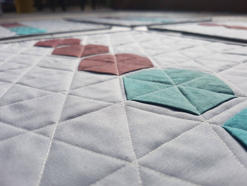 Quilted Placemats Modern Placemats Table Decor Modern Quilts Table Linens Dining Room Textiles