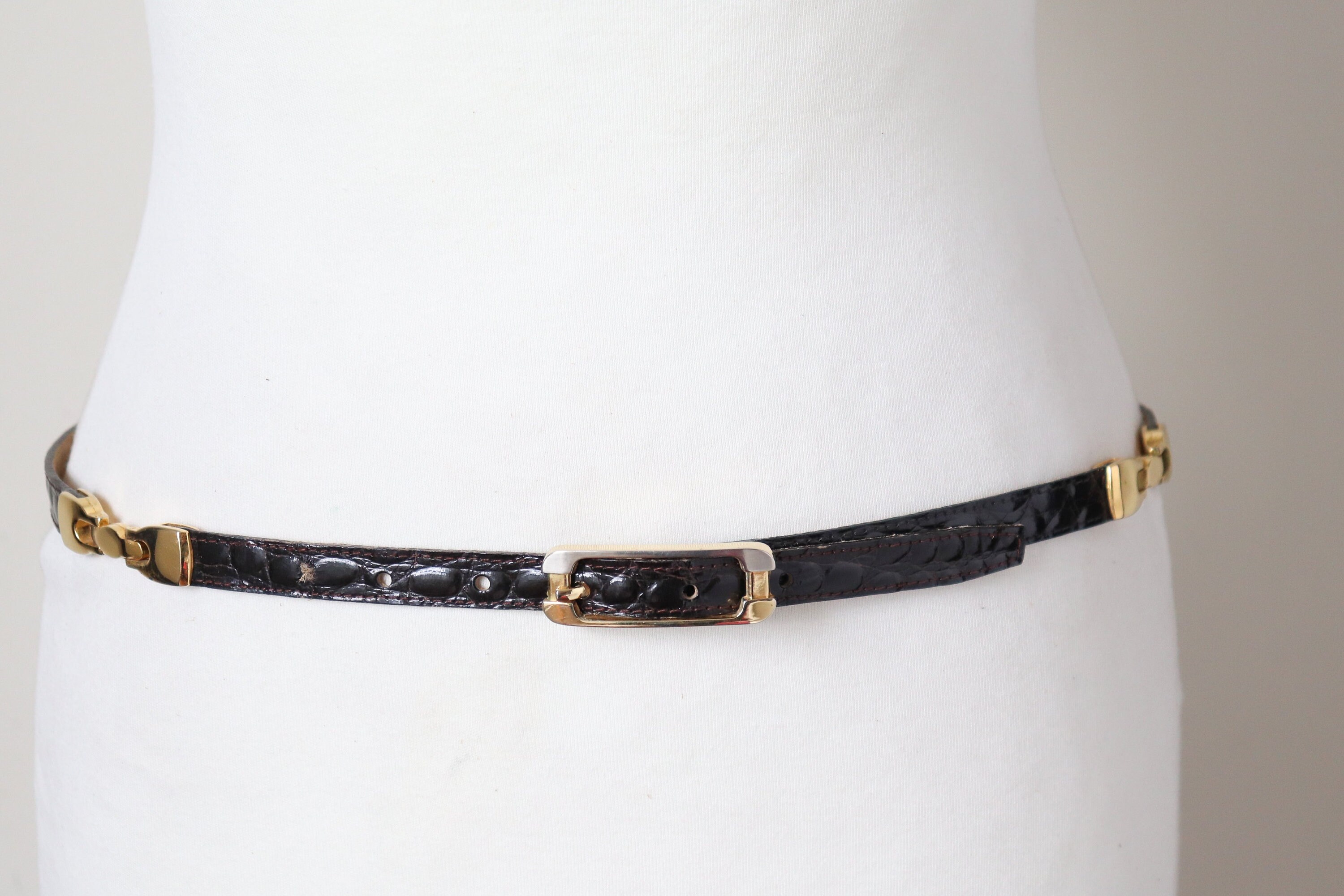 Snakeskin Skinny Vintage Belt - 1980s - Dark Brown - L/ XL  display picture 2
